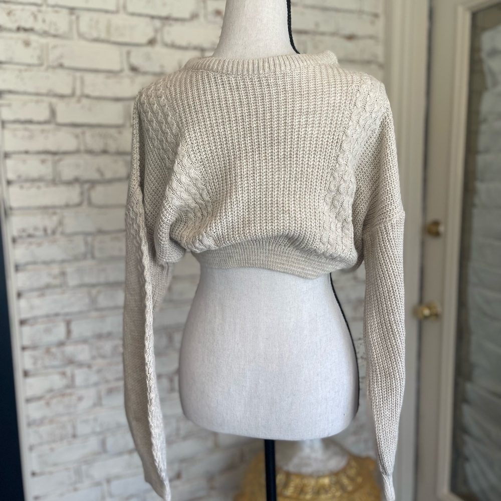 Women's Cream Cropped Sweater